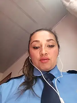 Snapshot of Alejandra_N chatting on 02-20-26, 05:57 Alejandra N online show from 02-20-26, 05:57