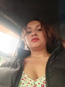Snapshot of Alejandra_N chatting on 07-15-26, 08:14 Alejandra N online show from 07-15-26, 08:14