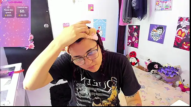 Snapshot of Brilliant_Hunter666 chatting on 02-23-26, 11:40 Brilliant Hunter666 online show from 02-23-26, 11:40