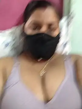 pinkisaha75 online show from 04-10-26, 08:41