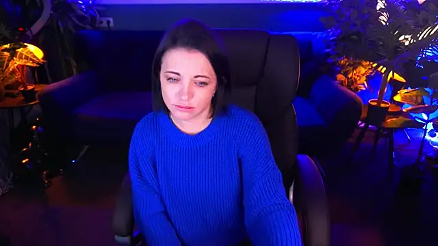 Dafni Monn online show from 01-17-25, 06:57