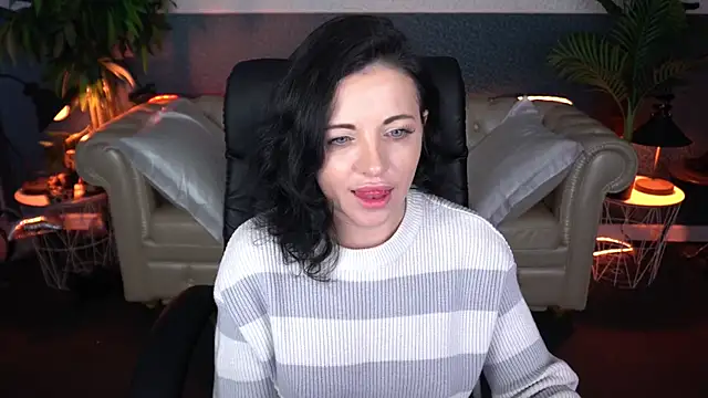Snapshot of Dafni_Monn chatting on 04-23-26, 05:52 Dafni Monn online show from 04-23-26, 05:52