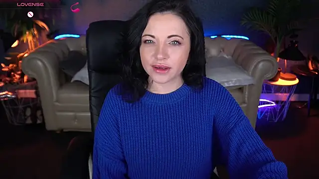 Snapshot of Dafni_Monn chatting on 04-28-26, 05:45 Dafni Monn online show from 04-28-26, 05:45