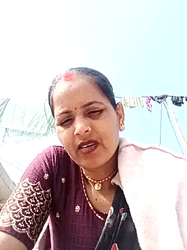 Snapshot of Hasmi_hot09 chatting on 02-03-26, 06:40 Hasmi hot09 online show from 02-03-26, 06:40