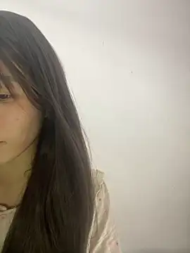 Snapshot of Dau_123 chatting on 05-13-26, 02:25 Dau 123 online show from 05-13-26, 02:25