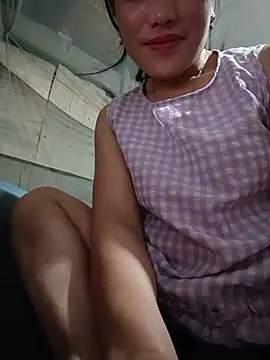 Snapshot of yu--yo chatting on 06-14-26, 02:24 yu--yo online show from 06-14-26, 02:24