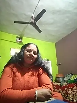 Snapshot of Chanchal_cute chatting on 01-08-26, 04:20 Chanchal cute online show from 01-08-26, 04:20