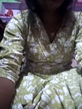 Snapshot of Nilam_cute chatting on 05-04-26, 07:32 Nilam cute online show from 05-04-26, 07:32