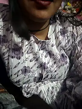 Snapshot of Nilam_cute chatting on 05-22-26, 02:22 Nilam cute online show from 05-22-26, 02:22