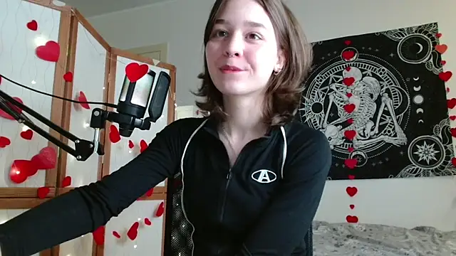 Snapshot of Mysterious_Toy chatting on 02-16-26, 04:14 Mysterious Toy online show from 02-16-26, 04:14