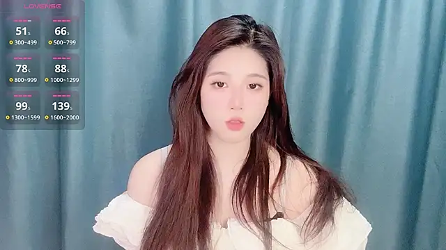 Snapshot of Starlets77 chatting on 02-21-26, 01:01 Starlets77 online show from 02-21-26, 01:01