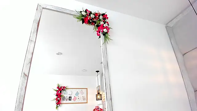 IvonneOwen online show from 04-18-26, 03:32