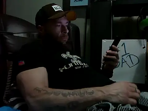 Snapshot of Numba1dad_ chatting on 01-08-26, 09:28 Numba1dad online show from 01-08-26, 09:28