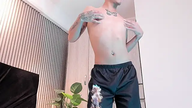 LeoHard   online show from 01-15-26, 02:32