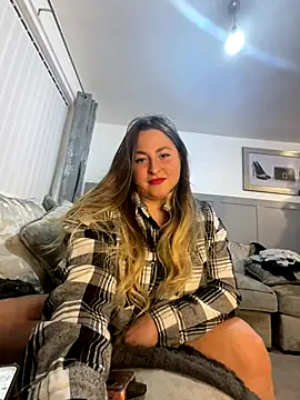 Snapshot of AvaMayXoX chatting on 01-07-26, 10:34 AvaMayXoX online show from 01-07-26, 10:34