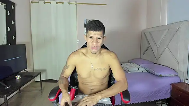 Snapshot of antonio_aguilarx chatting on 07-30-26, 07:24 antonio aguilarx online show from 07-30-26, 07:24