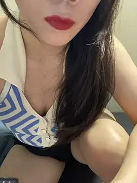 Snapshot of -Suka-a chatting on 04-24-26, 03:58 -Suka-a online show from 04-24-26, 03:58