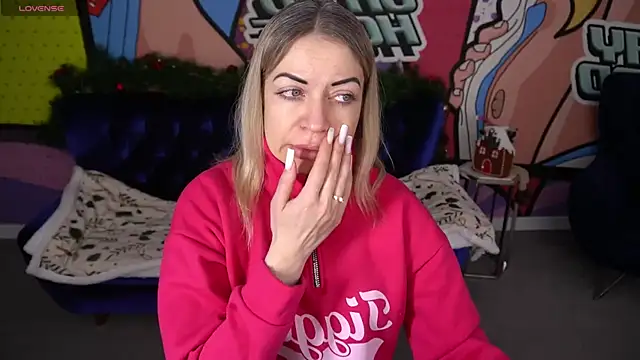 Snapshot of AnnaRayy chatting on 01-11-26, 06:40 AnnaRayy online show from 01-11-26, 06:40