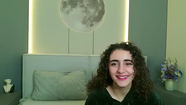 Susan Fors online show from 04-18-26, 06:28