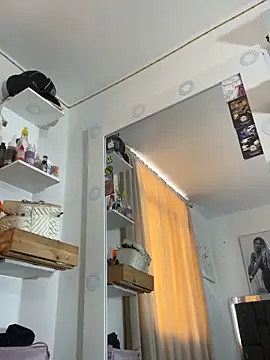 Black shai01 online show from 04-15-26, 06:37