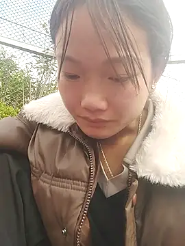 Snapshot of Hina2xx chatting on 02-16-26, 02:18 Hina2xx online show from 02-16-26, 02:18