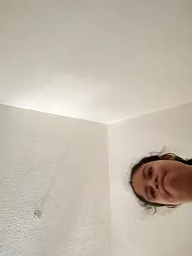 Snapshot of aAily-m chatting on 03-20-26, 03:39 aAily-m online show from 03-20-26, 03:39