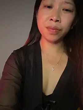 Snapshot of Mayly_lucky2 chatting on 06-11-26, 02:59 Mayly lucky2 online show from 06-11-26, 02:59