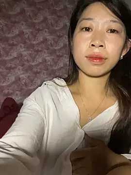 Snapshot of Mayly_lucky2 chatting on 07-03-26, 10:38 Mayly lucky2 online show from 07-03-26, 10:38