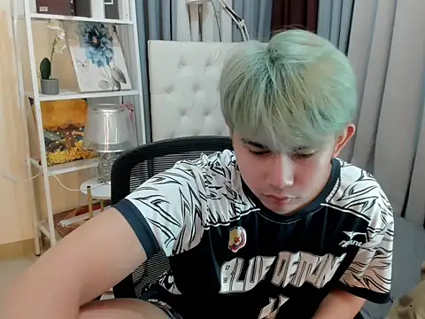 davincihugecock online show from 04-08-26, 05:24