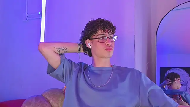 nova salvatore online show from 04-06-26, 04:46