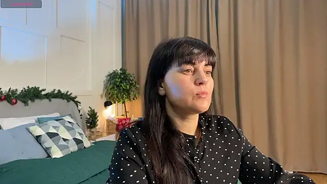 Snapshot of _SilkyShadow_ chatting on 01-13-26, 01:22 SilkyShadow online show from 01-13-26, 01:22