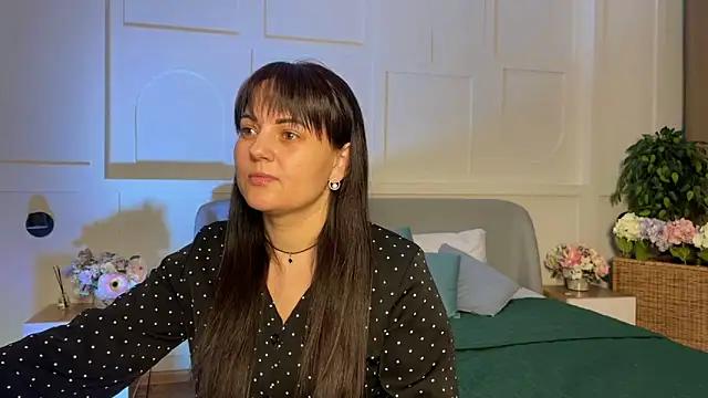 Snapshot of _SilkyShadow_ chatting on 02-05-26, 01:10 SilkyShadow online show from 02-05-26, 01:10