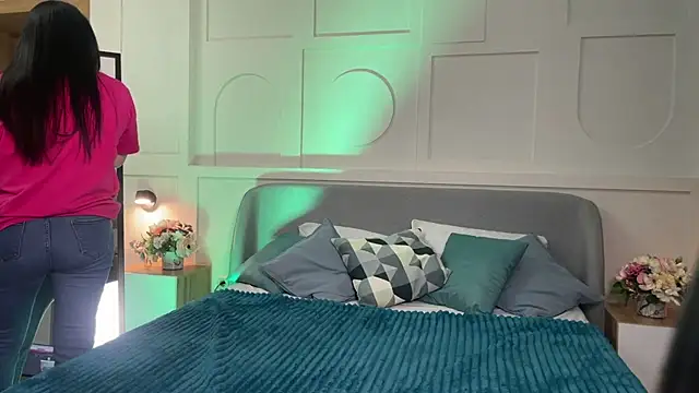  SilkyShadow  online show from 04-21-26, 01:07