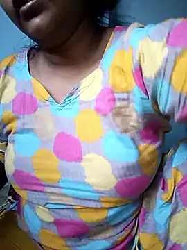 Snapshot of Desi_Nil_pori chatting on 01-18-26, 04:27 Desi Nil pori online show from 01-18-26, 04:27