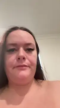 carinabro10 online show from 06-01-26, 02:24