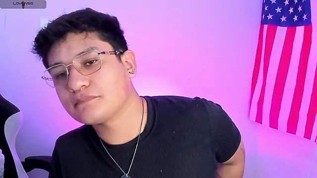 Theo Rowan online show from 02-17-26, 08:15