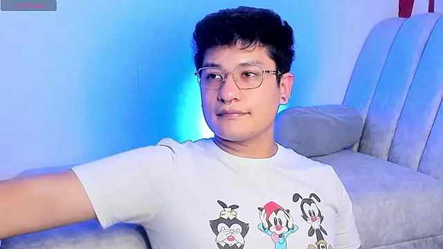 Theo Rowan online show from 03-04-26, 08:48