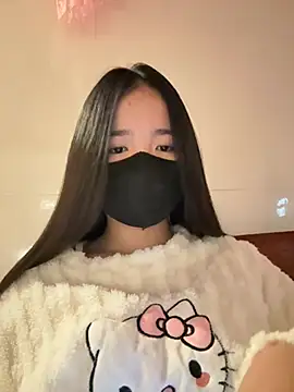 Gwen879 online show from 03-06-26, 12:40