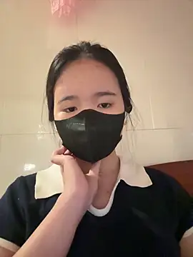 Gwen879 online show from 03-24-26, 01:10