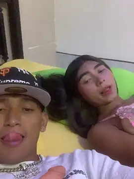 GeorgiandCoi online show from 04-19-26, 06:10