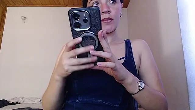 Shanel Lozano online show from 05-24-26, 04:23