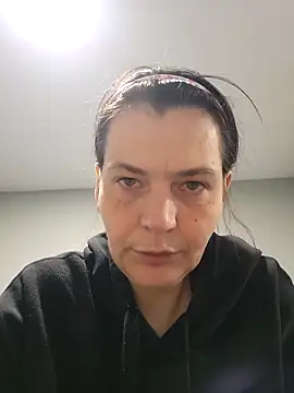 Snapshot of roksa2026 chatting on 04-27-26, 07:28 roksa2026 online show from 04-27-26, 07:28