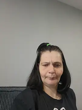Snapshot of roksa2026 chatting on 05-17-26, 09:28 roksa2026 online show from 05-17-26, 09:28