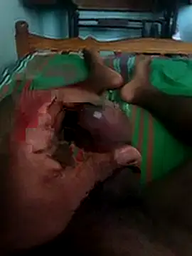 Snapshot of walkolla28 chatting on 01-14-26, 04:40 walkolla28 online show from 01-14-26, 04:40