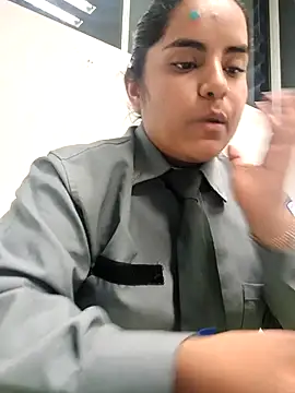 Snapshot of Isabel_3 chatting on 02-18-26, 01:56 Isabel 3 online show from 02-18-26, 01:56