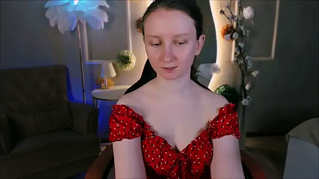 Snapshot of SunshineBlaze chatting on 05-02-26, 01:27 SunshineBlaze online show from 05-02-26, 01:27