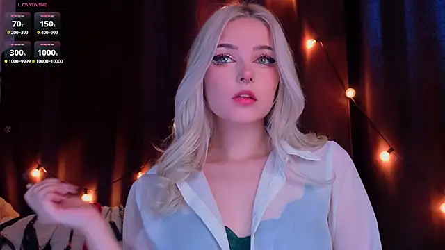 ShyniAlice online show from 03-02-26, 04:25