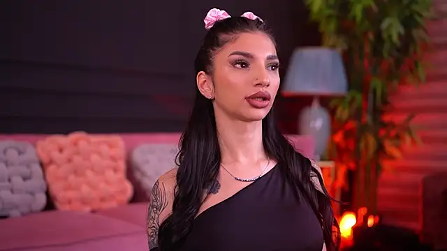 NyssaSky online show from 02-07-26, 06:33