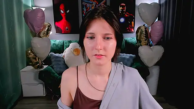 KikaOsterman online show from 02-19-26, 06:20