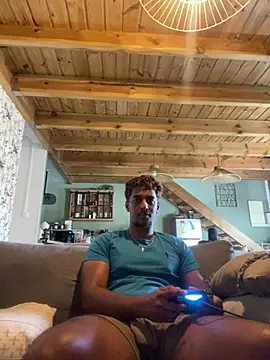 Axel black10 online show from 03-13-26, 10:55